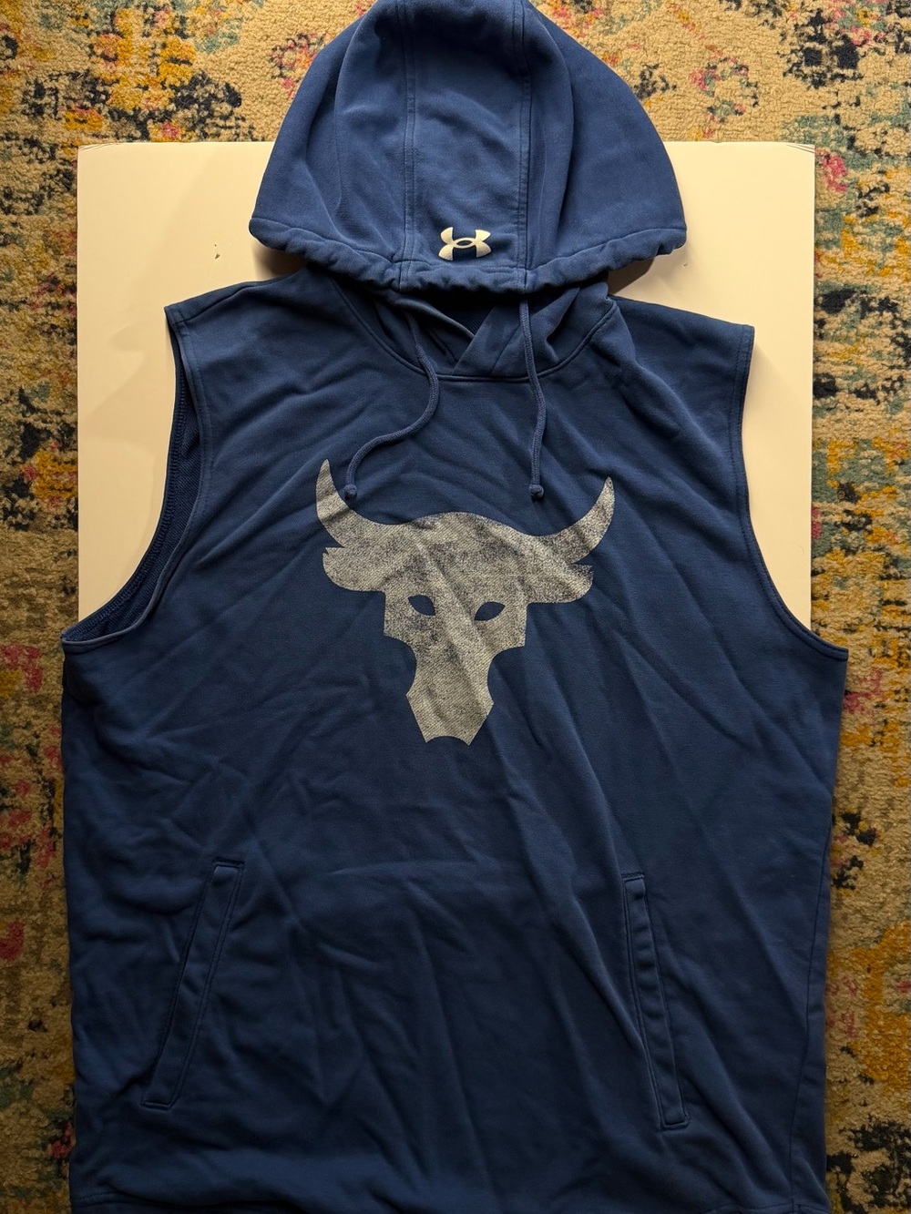 Under Armour Men’s Sleeveless Hoodie in Navy with Bull Logo